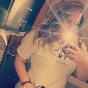 Meet your Posher, Briana